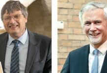 Gewalt als letztes Mittel oder Anmaßung? Reiner Anselm mit der Denkschrift. Jochen Cornelius-Bundschuh. Fotos: epd/F