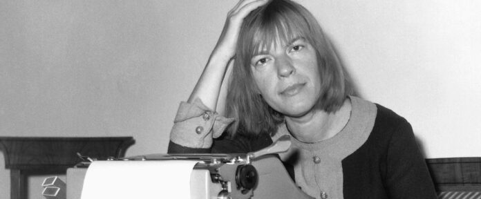 Bachmann, Ingeborg Ingeborg Bachmann, wahrscheinlich in den 1960er-Jahren. Foto: epd/F